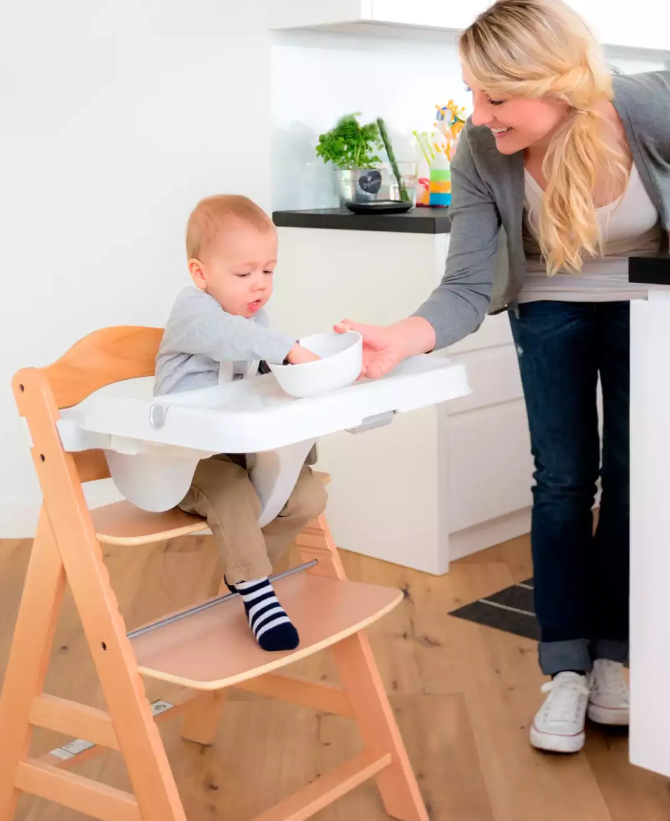 Alpha Tray