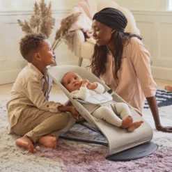 Babywippe Balance Soft Beige/Grey