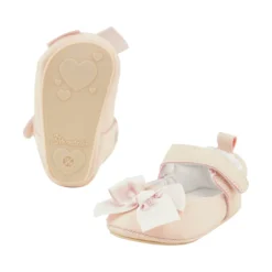 Ballerinas mit Schleife