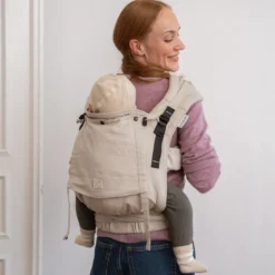 ELSA & EMIL Babytrage HUGIFY Halfbuckle Kängurubeige