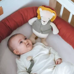 Große Puppe Löwe