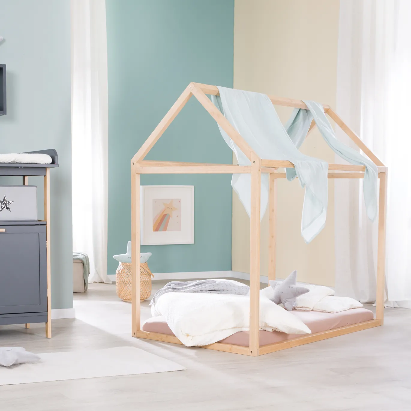Hauslounge Montessori-Bett