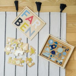 Holzpuzzle-Set Farben