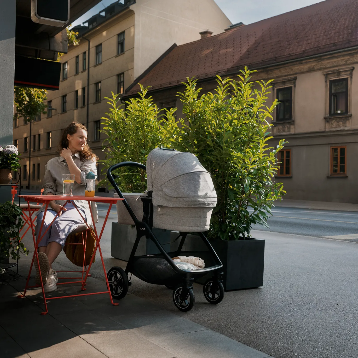 Set TRIV next mit Wanne LYTL Graphene x BMW Kollektion