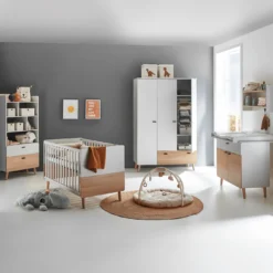 3-teiliges Babyzimmer Lovis mit Kommodenfüßen 85 cm für die schmale Wickelkommode