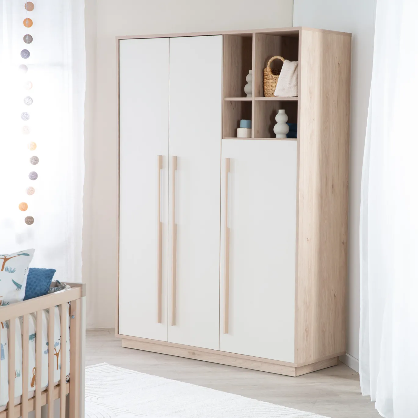 3-türiger Kleiderschrank Elva in Cashmere
