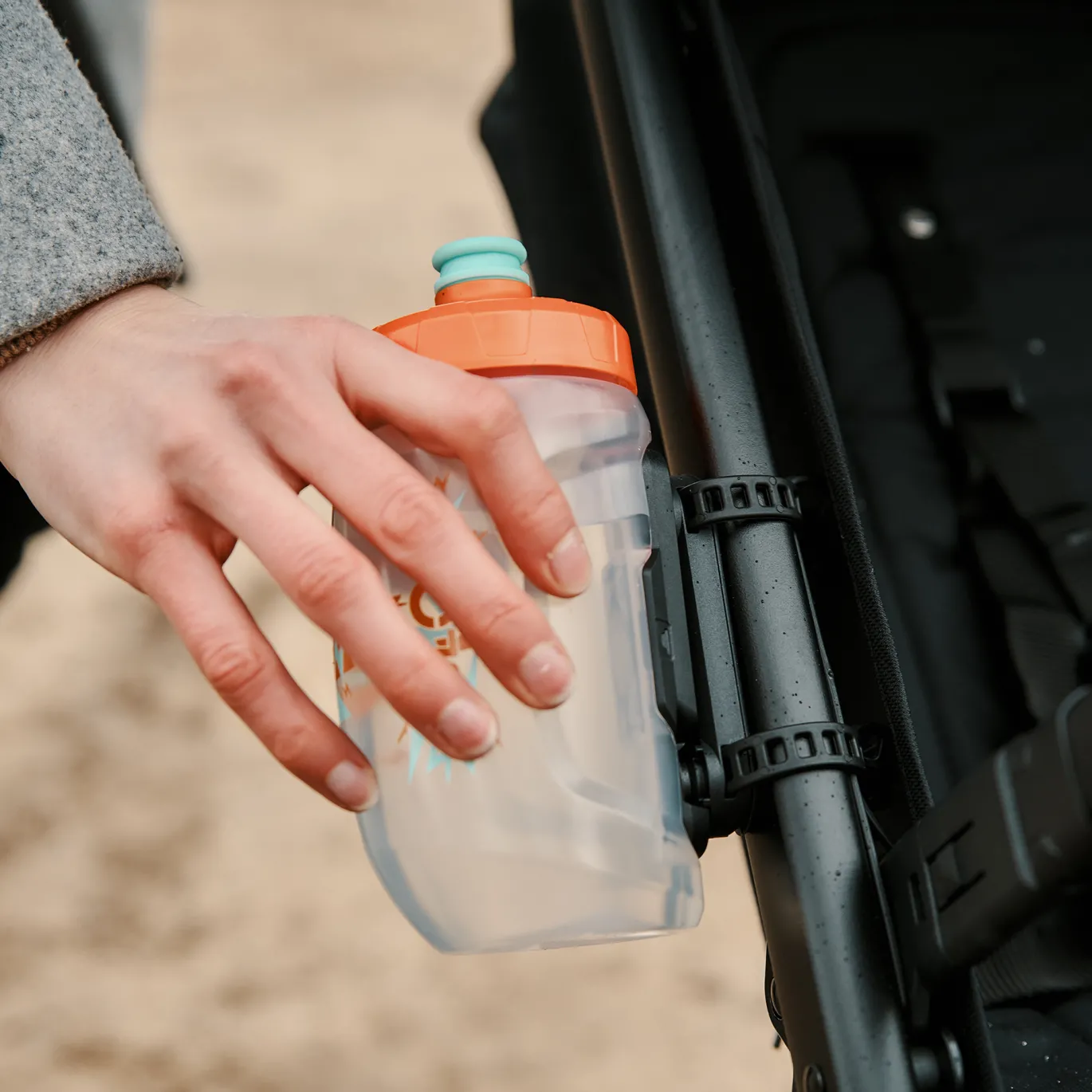 TWIST Bottle 450 Kids mit Uni Base
